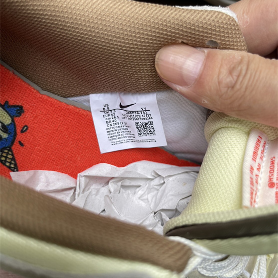 Nike Dunk Low “Cartoon” Sneaker   DX6038-741 - EUR FASHION