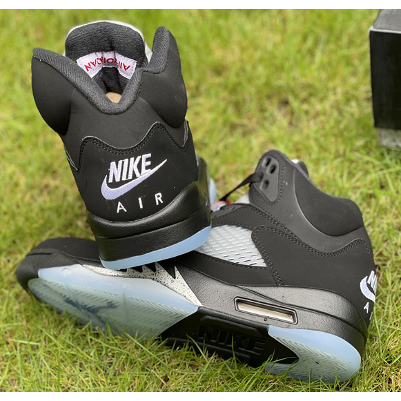 Air Jordan 5 “Metallic Black” Sneaker   845035 003 - EUR FASHION