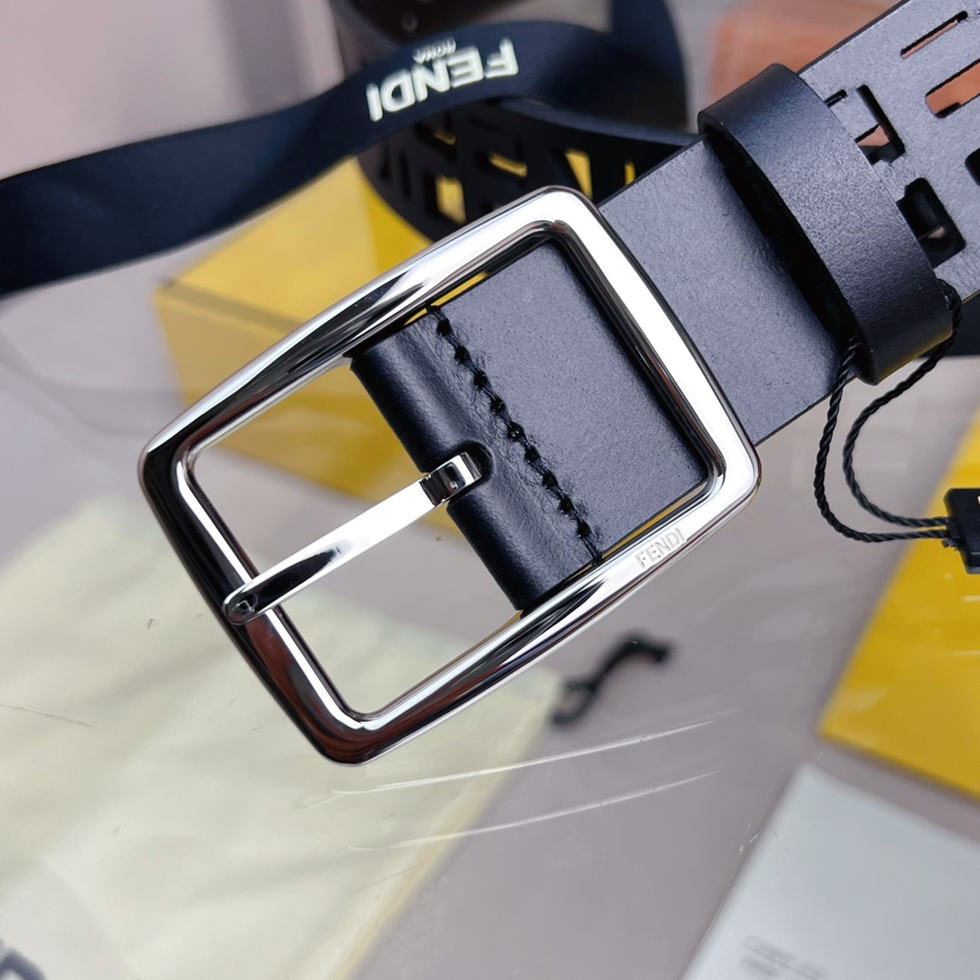 Fendi Leather Belt  - EUR FASHION