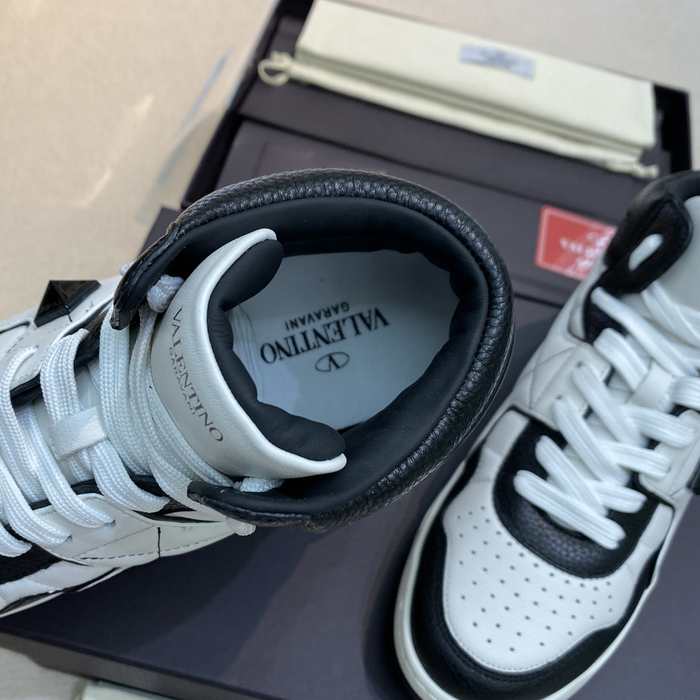 Valenti One Stud Mid-Top Nappa Sneaker - EUR FASHION