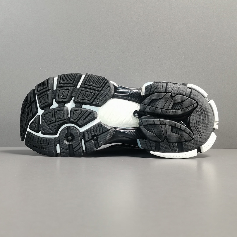 Balenciaga Runner Sneakers - EUR FASHION