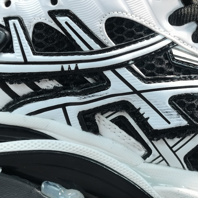Balenciaga Runner Sneakers - EUR FASHION