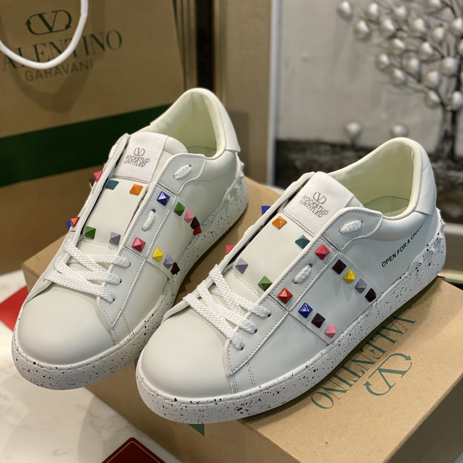 Valenti  Open For A Change Sneaker In Bio-Based Material In White/Multicolor - EUR FASHION