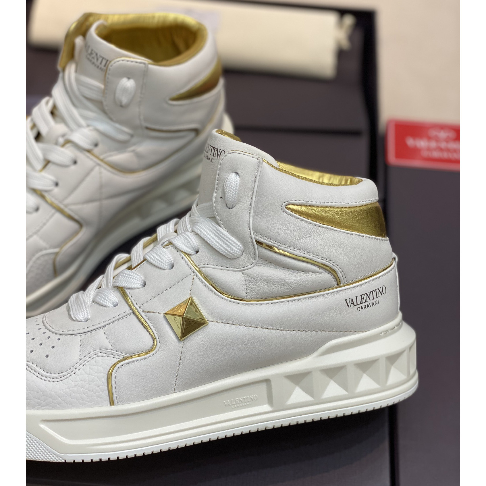 Valenti One Stud Mid-Top Nappa Sneaker - EUR FASHION
