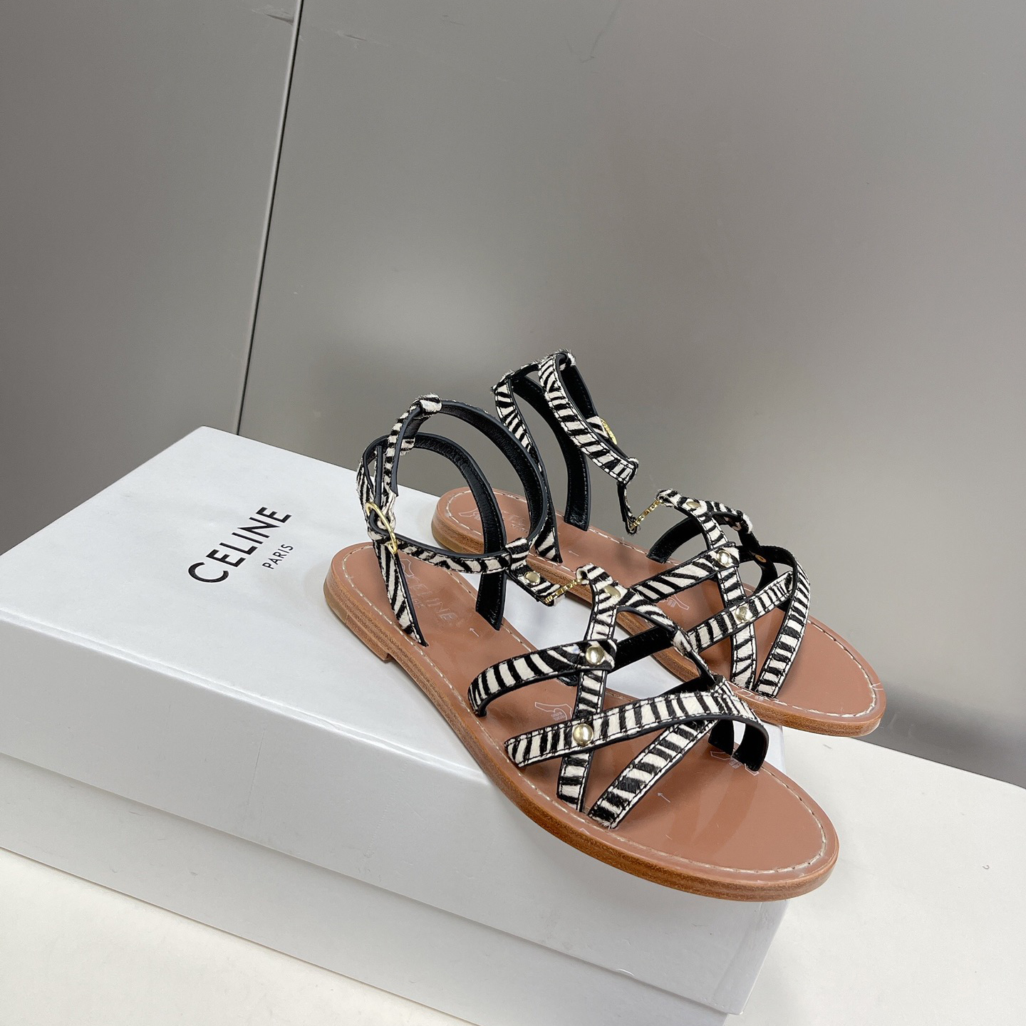 Celine Taillat Triomphe Sandal In Zebra Printed Hairy Calfskin Black/White - EUR FASHION