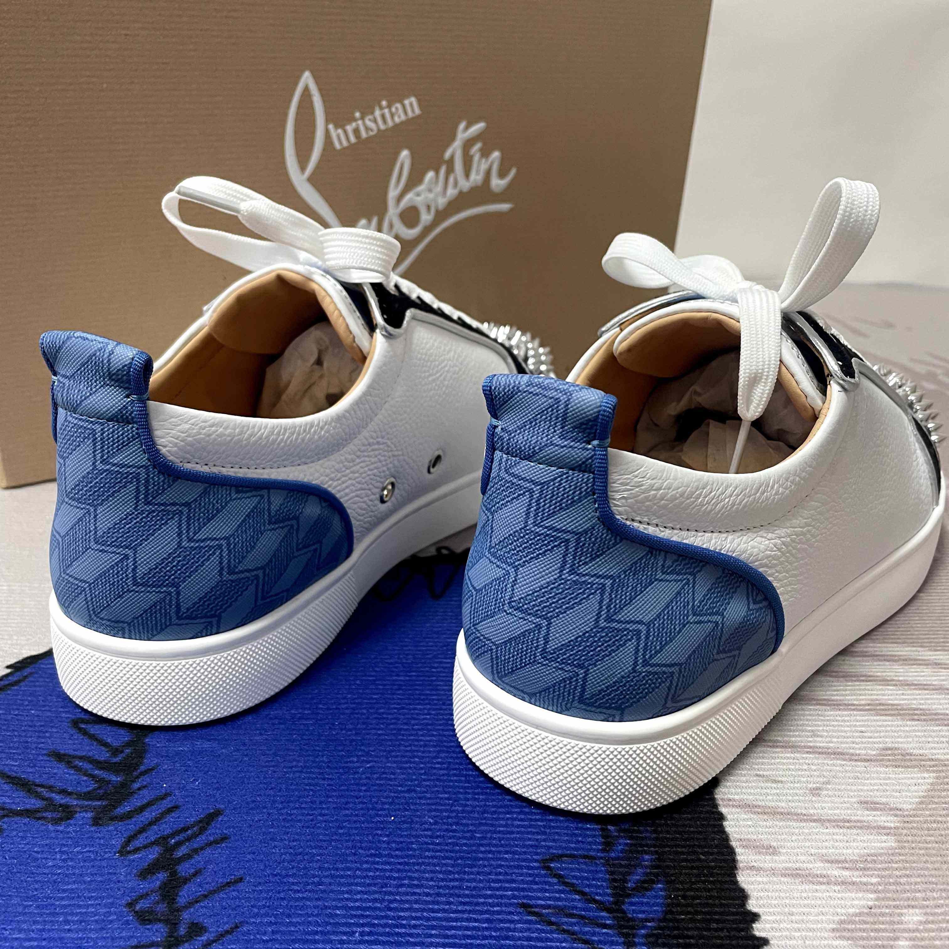 Christian Louboutin Sneaker - EUR FASHION