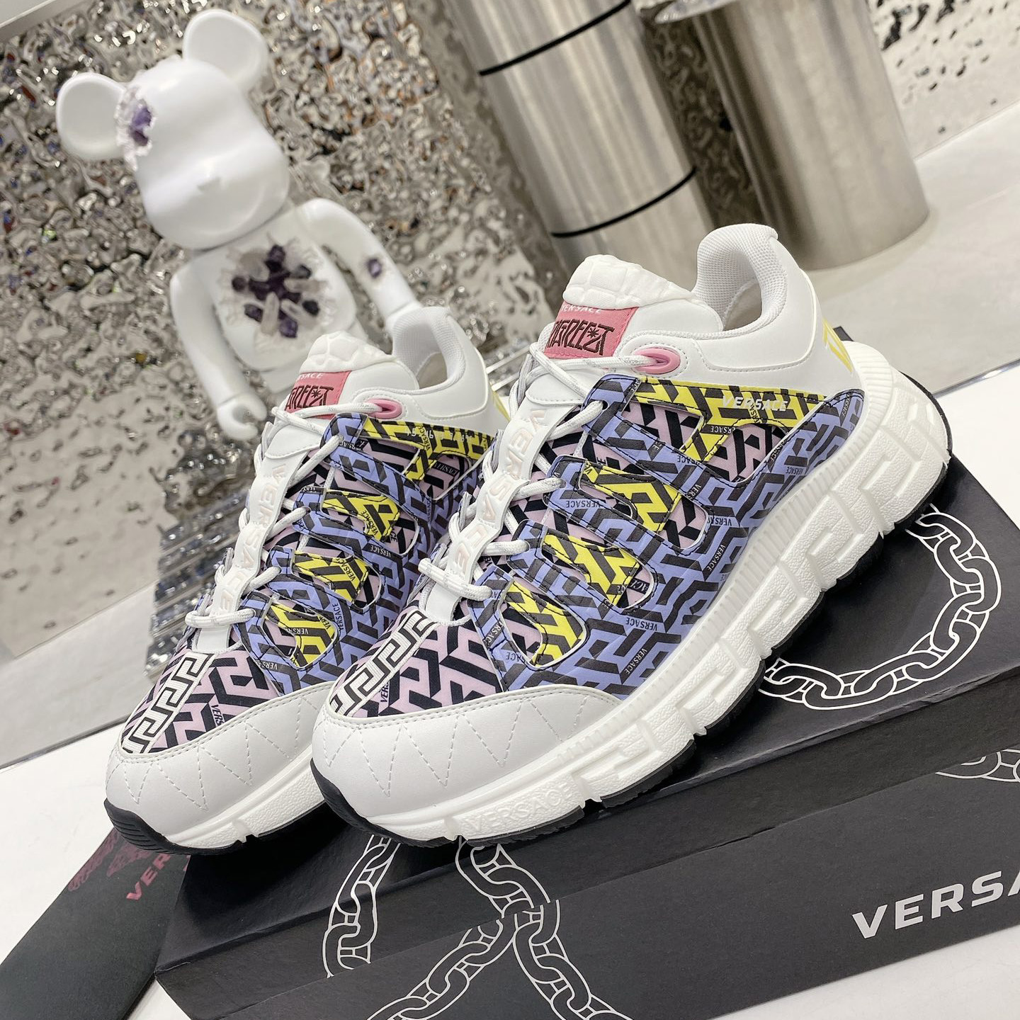 Versace Trigreca Sneakers  - EUR FASHION