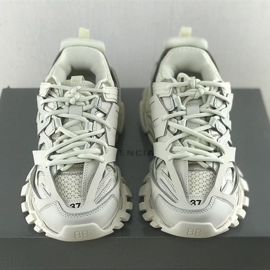 Balenciaga Track 3.0  Sneaker  - EUR FASHION