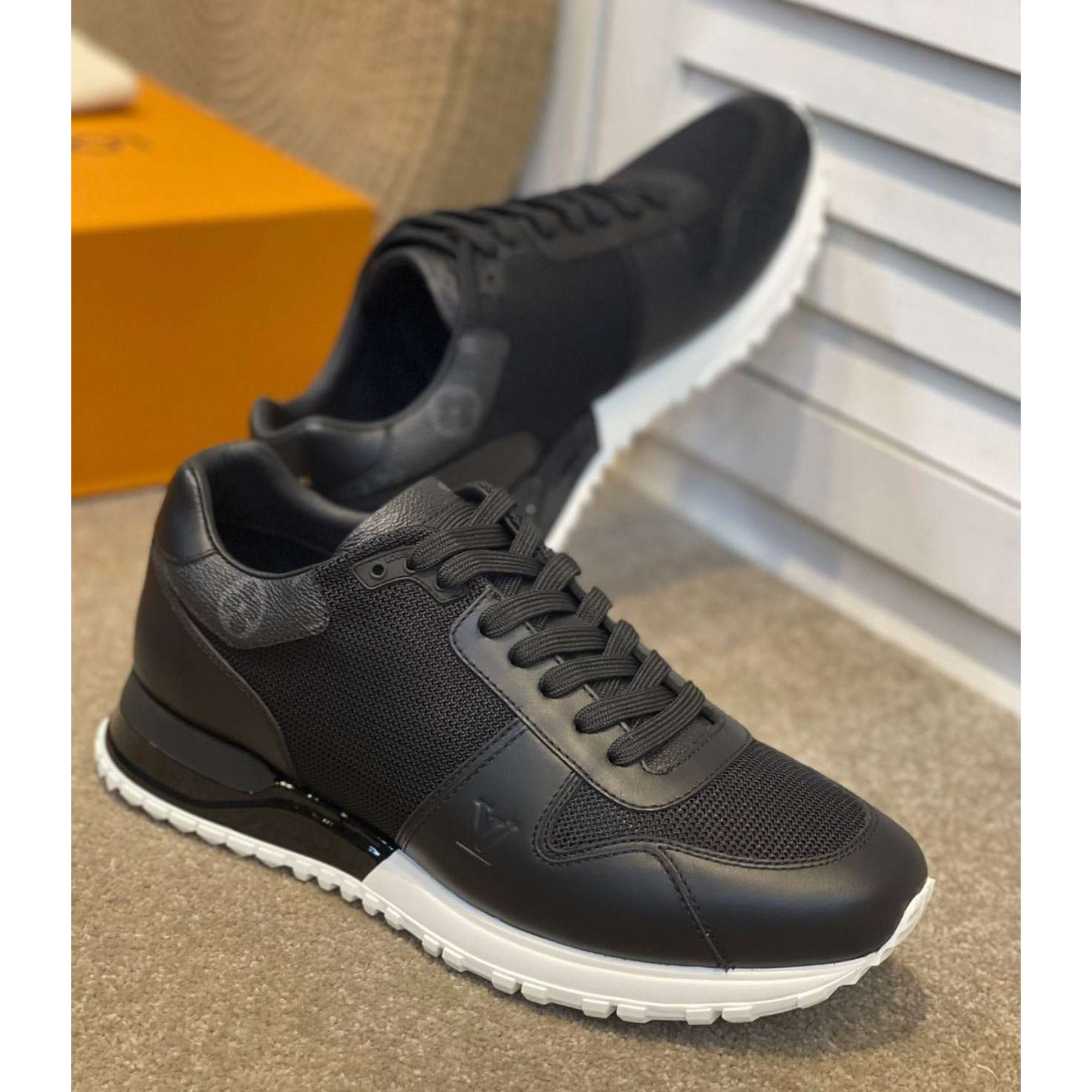 Louis Vuitton Run Away Sneaker    1A5AXB - EUR FASHION