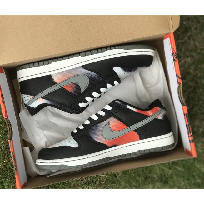 Nike Dunk Low PRM “Graffiti” Sneaker  DM0108-001 - EUR FASHION