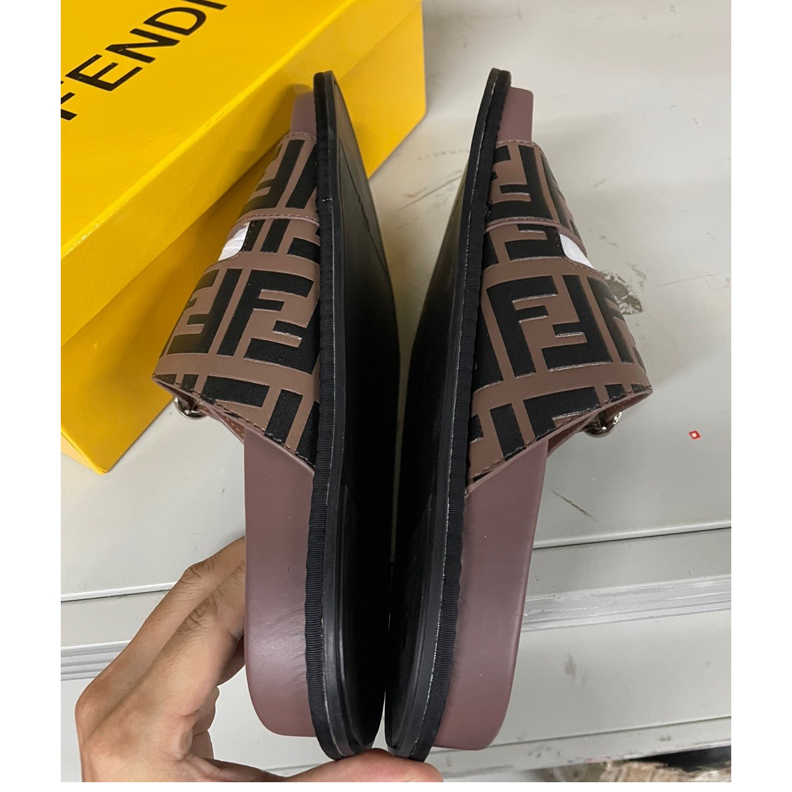 Fendi Multicolor Leather Slides(Brown) - EUR FASHION