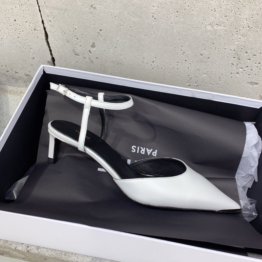 Celine Kitten With Metal Toe In Calfskin - EUR FASHION