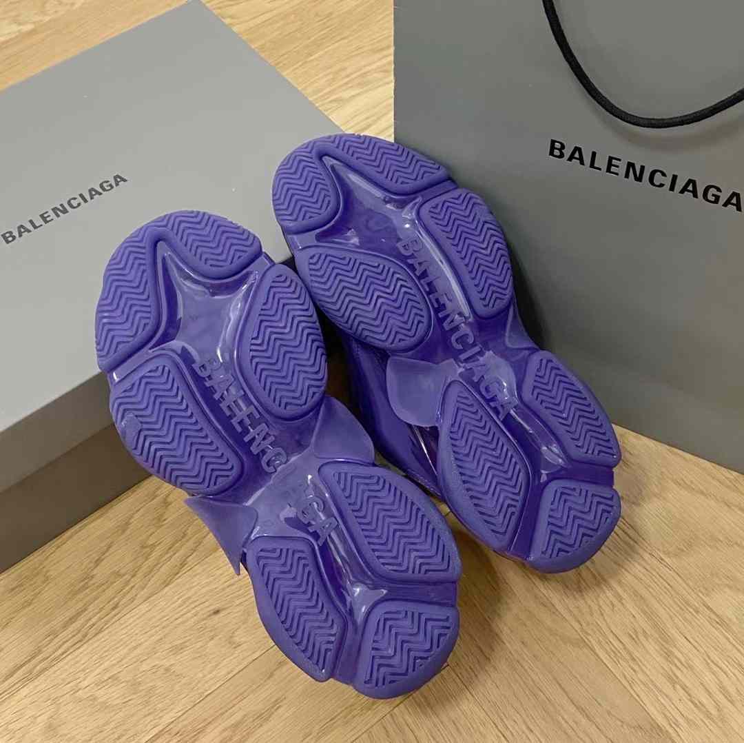 Balenciaga Triple S Sneaker Clear Sole - EUR FASHION