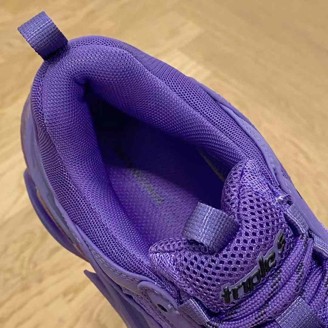 Balenciaga Triple S Sneaker Clear Sole - EUR FASHION