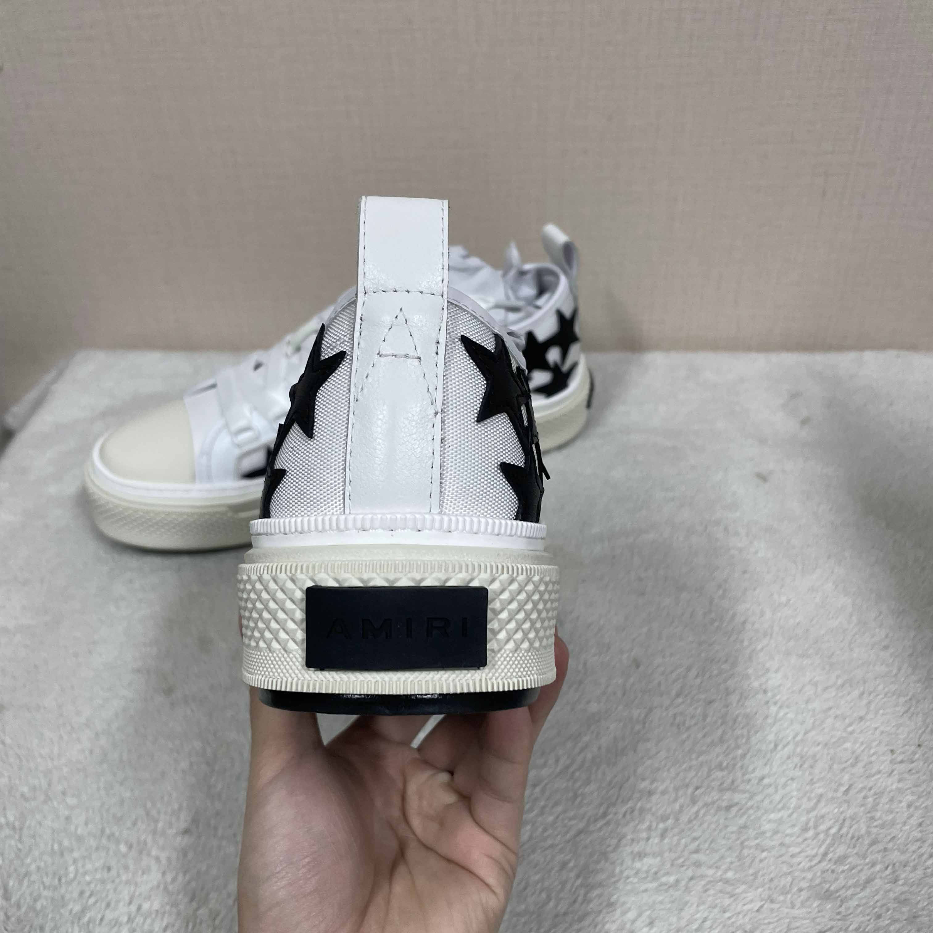 Amiri Stars Court Low Top Sneaker - EUR FASHION
