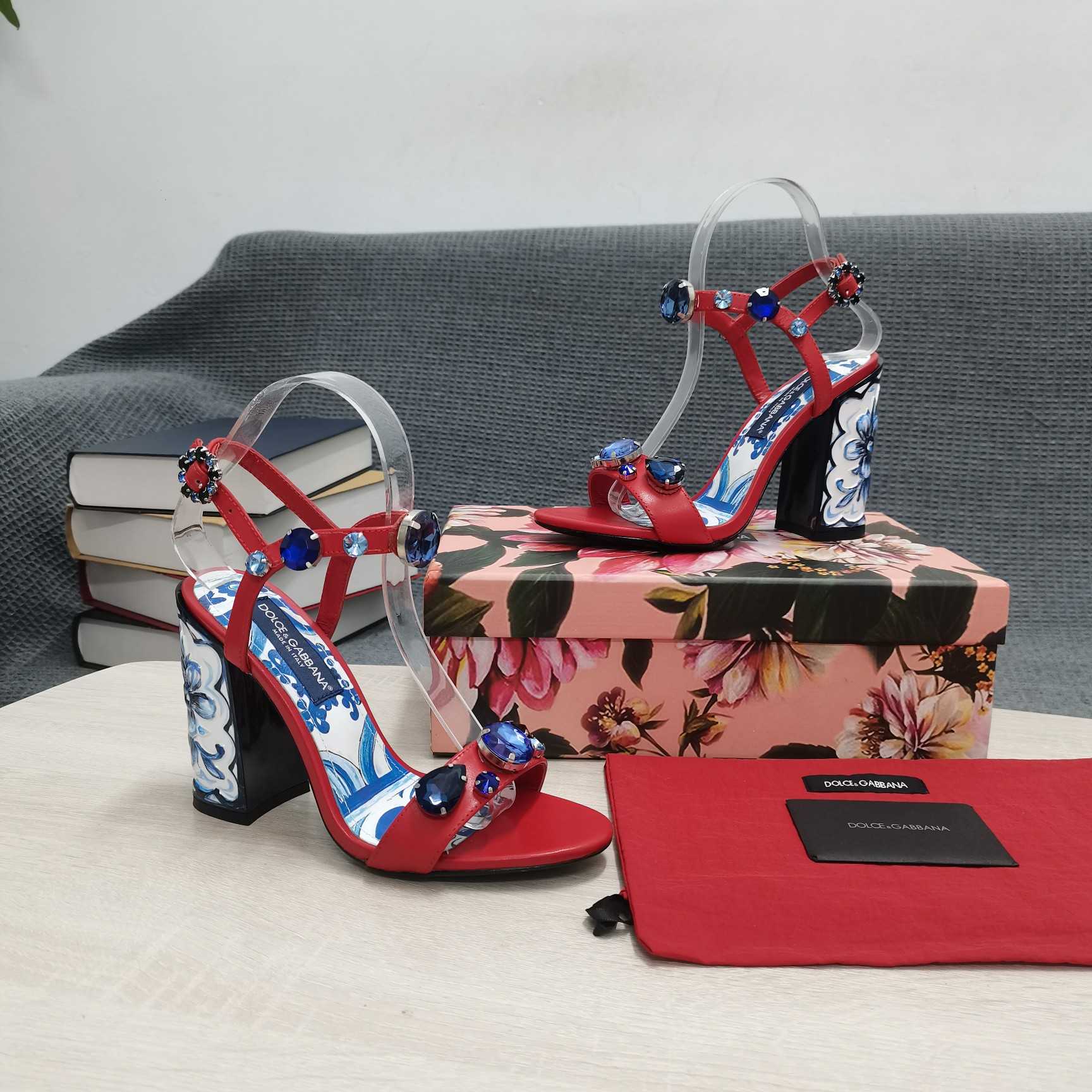 Dolce & Gabbana Patent Leather Sandals With Embroidery And Painted Heel - EUR FASHION