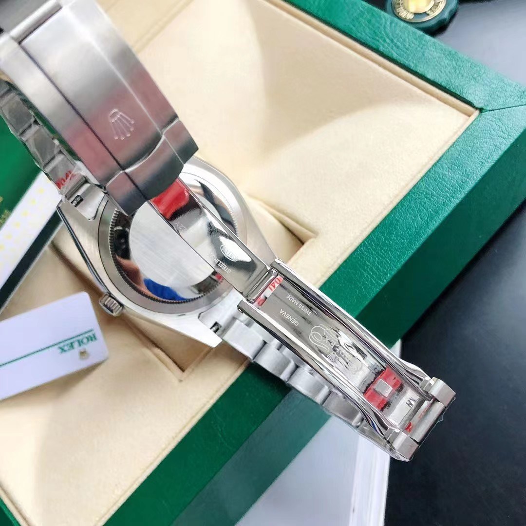 Rolex Watch  - EUR FASHION