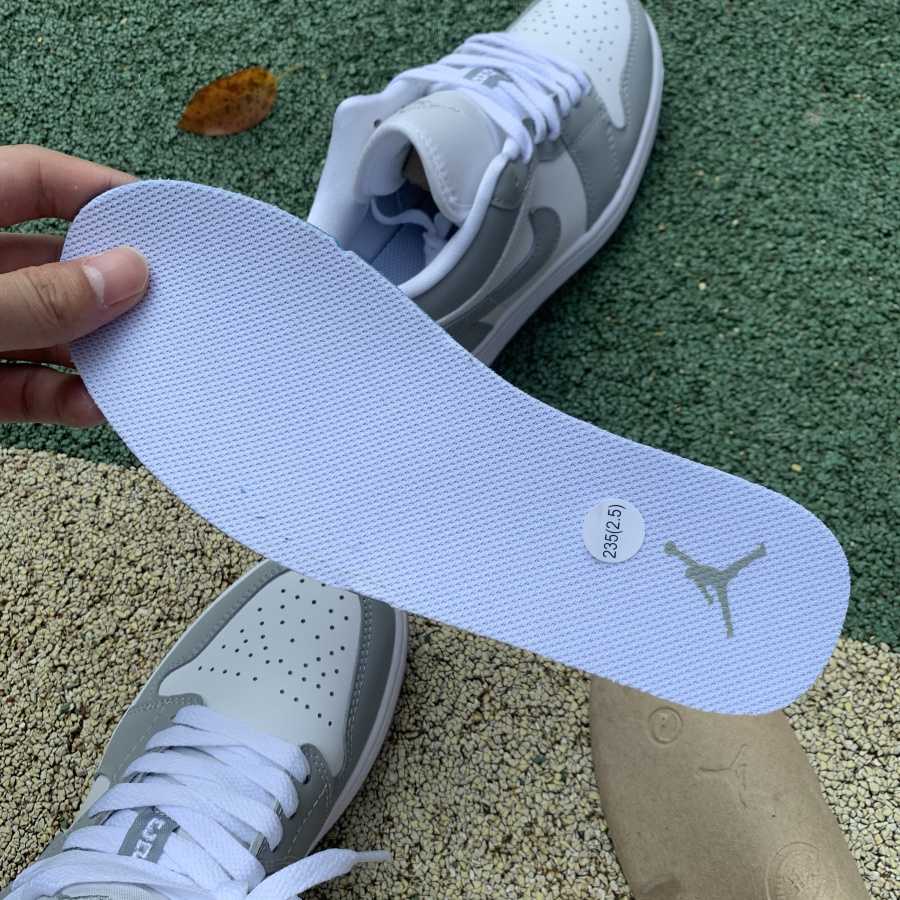 Air Jordan 1 Low White Wolf Grey Sneaker    DC0774-105 - EUR FASHION