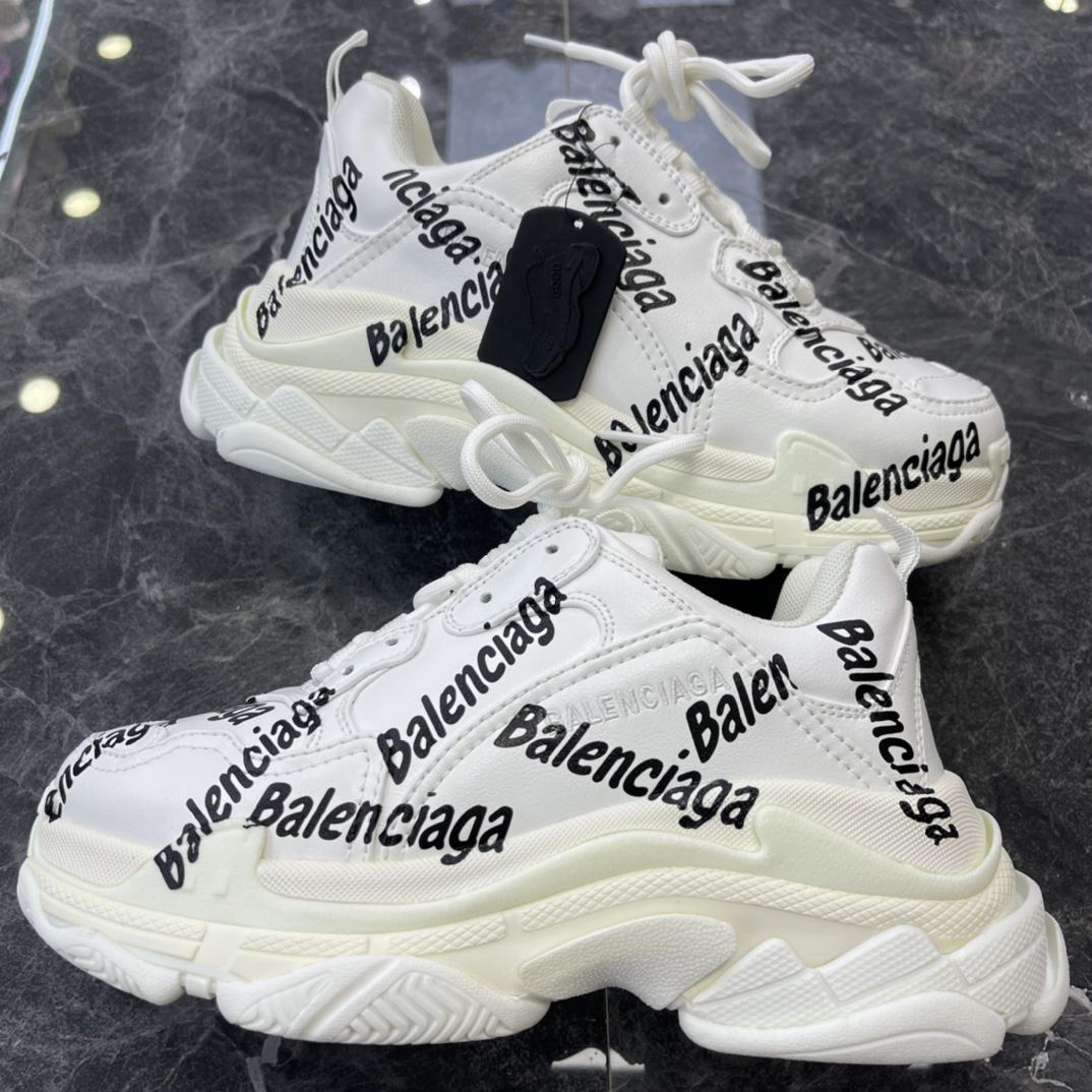 Balenciaga Triple S Logotype Sneaker In White And Black Technical Material - EUR FASHION