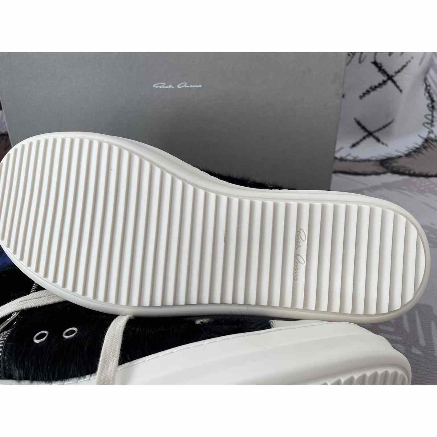 Rick Owens High Top Sneakers In Black - EUR FASHION