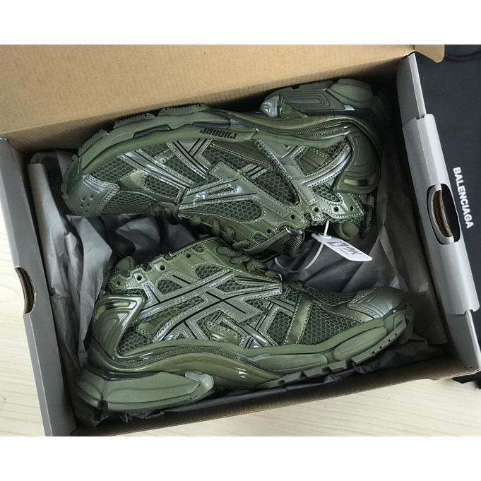 Balenciaga Runner Sneaker In Dark Green Mesh And Nylon - EUR FASHION