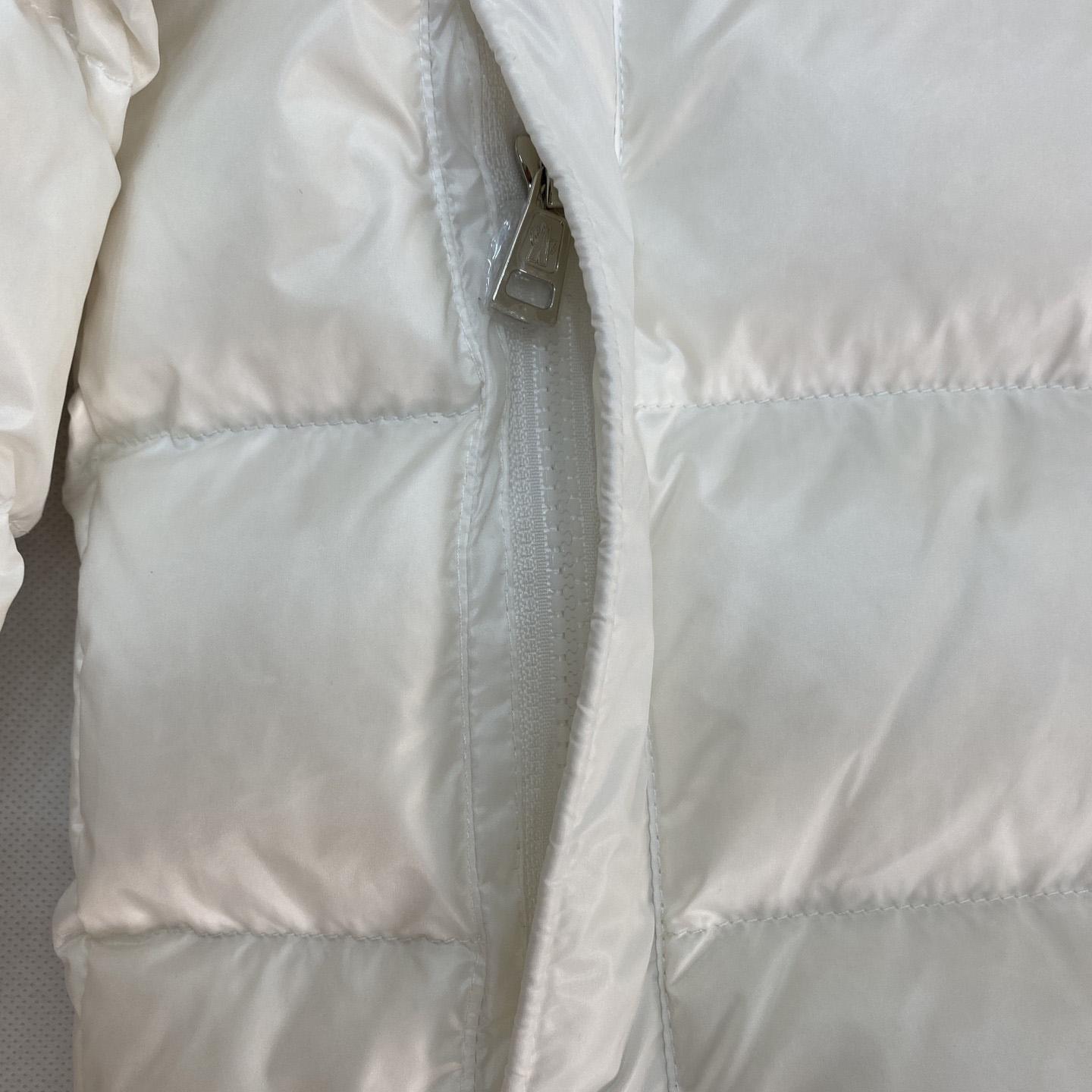 Moncler Corydale Short Down Jacket - EUR FASHION