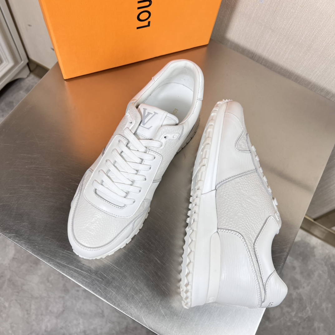 Louis Vuitton Run Away Sneaker      1A9ZK2 - EUR FASHION