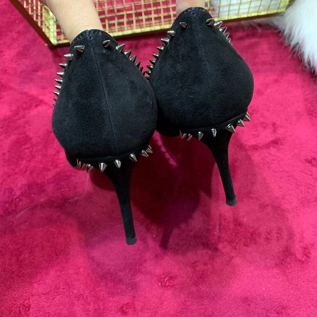 Christian Louboutin Anjalina Pumps  - EUR FASHION