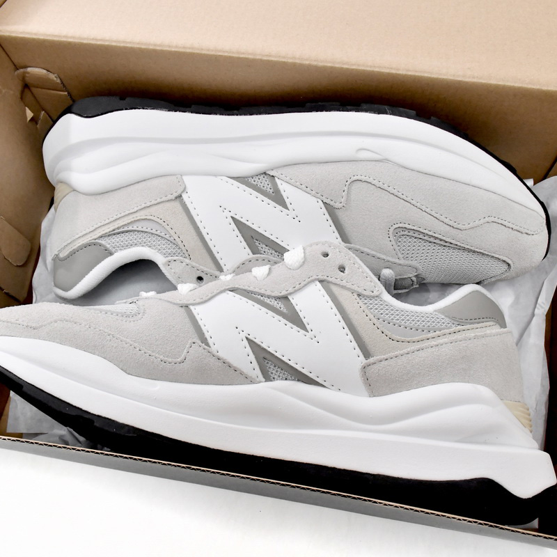 New Balance 5740 Grey Sneakers           M5740CA  - EUR FASHION