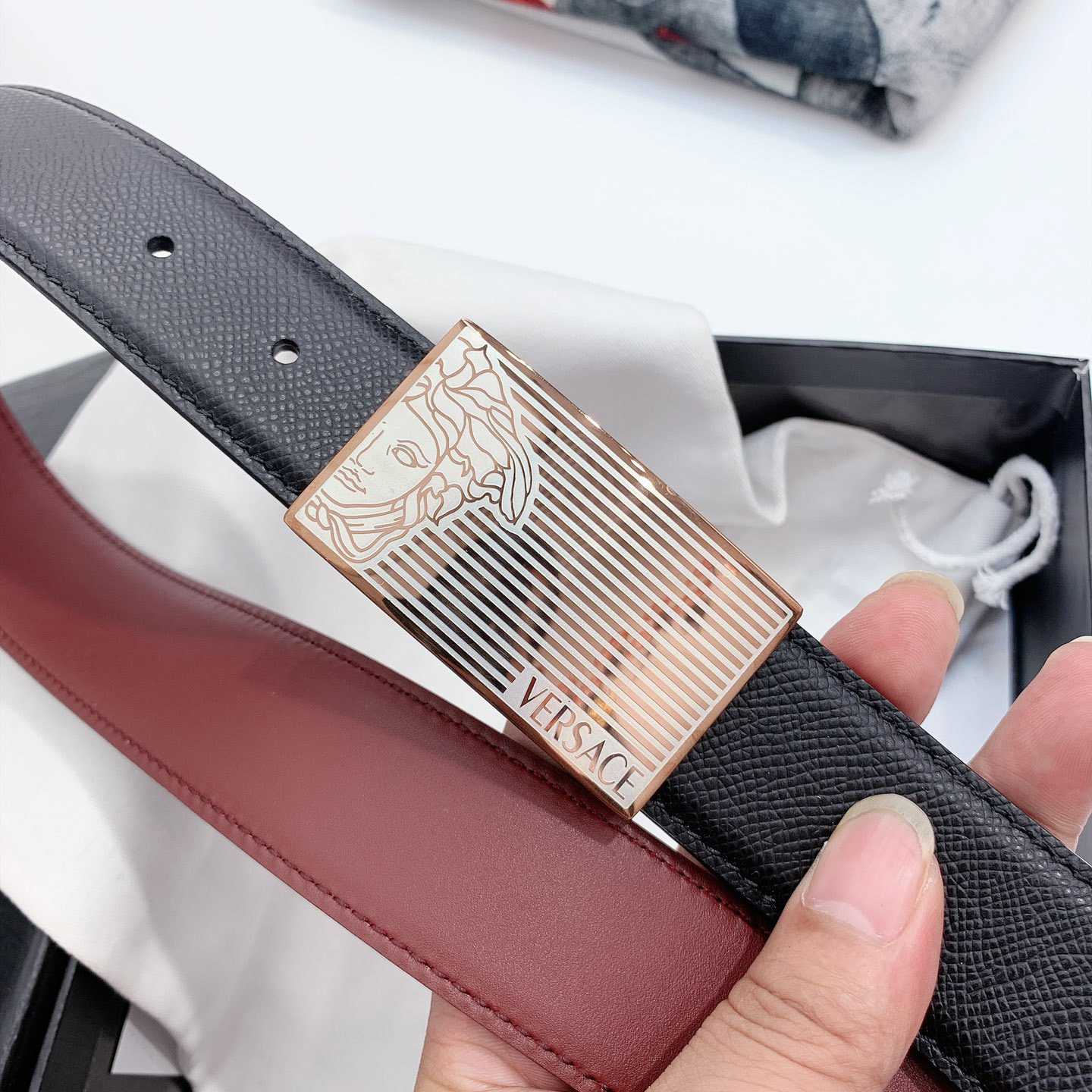 Versace Leather Belt - EUR FASHION