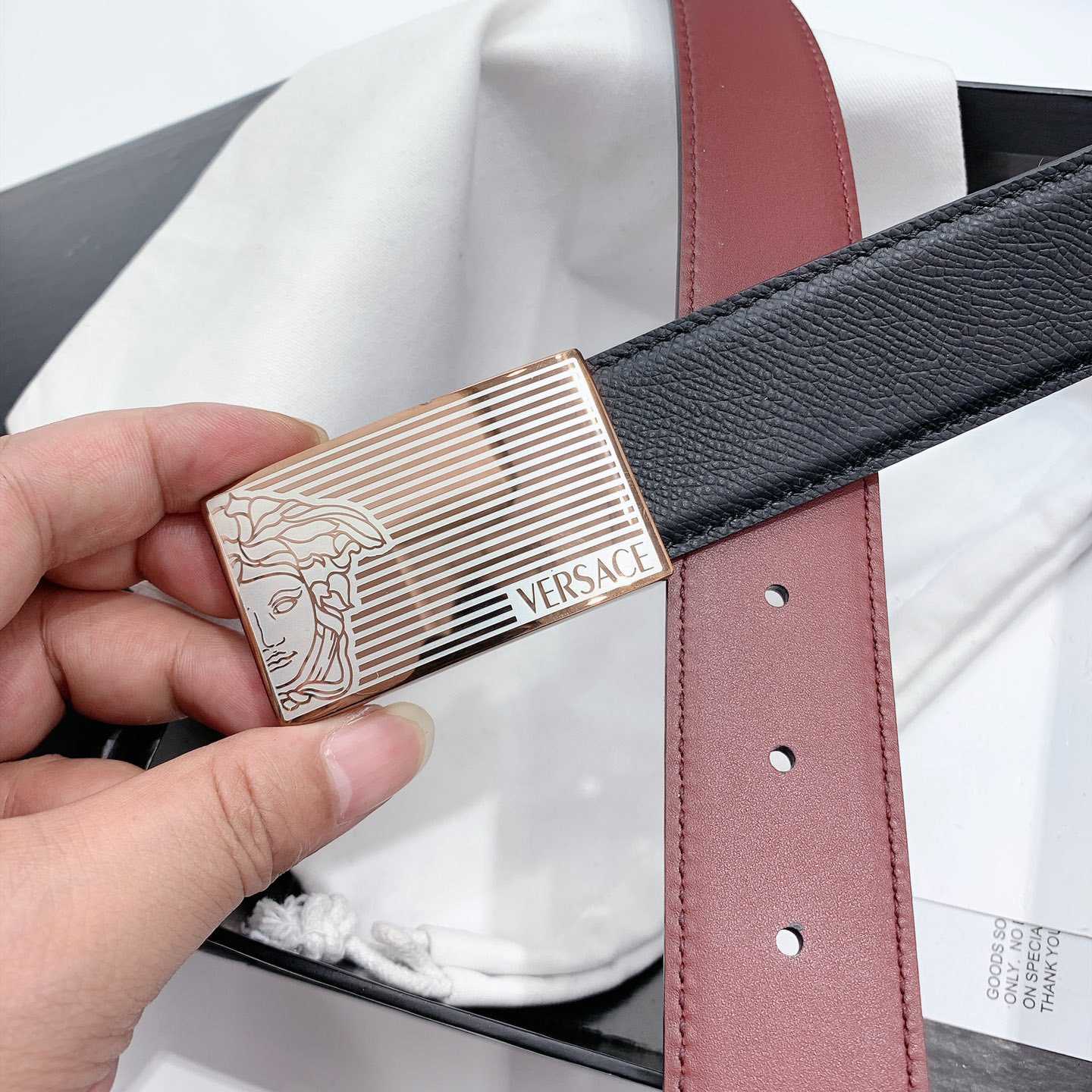Versace Leather Belt - EUR FASHION