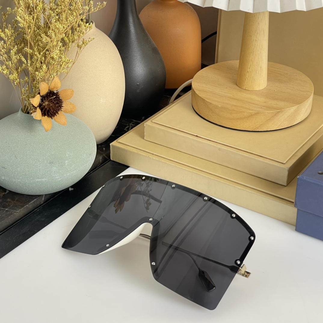 Gucci Mask-Shaped Sunglasses     GG1244 - EUR FASHION