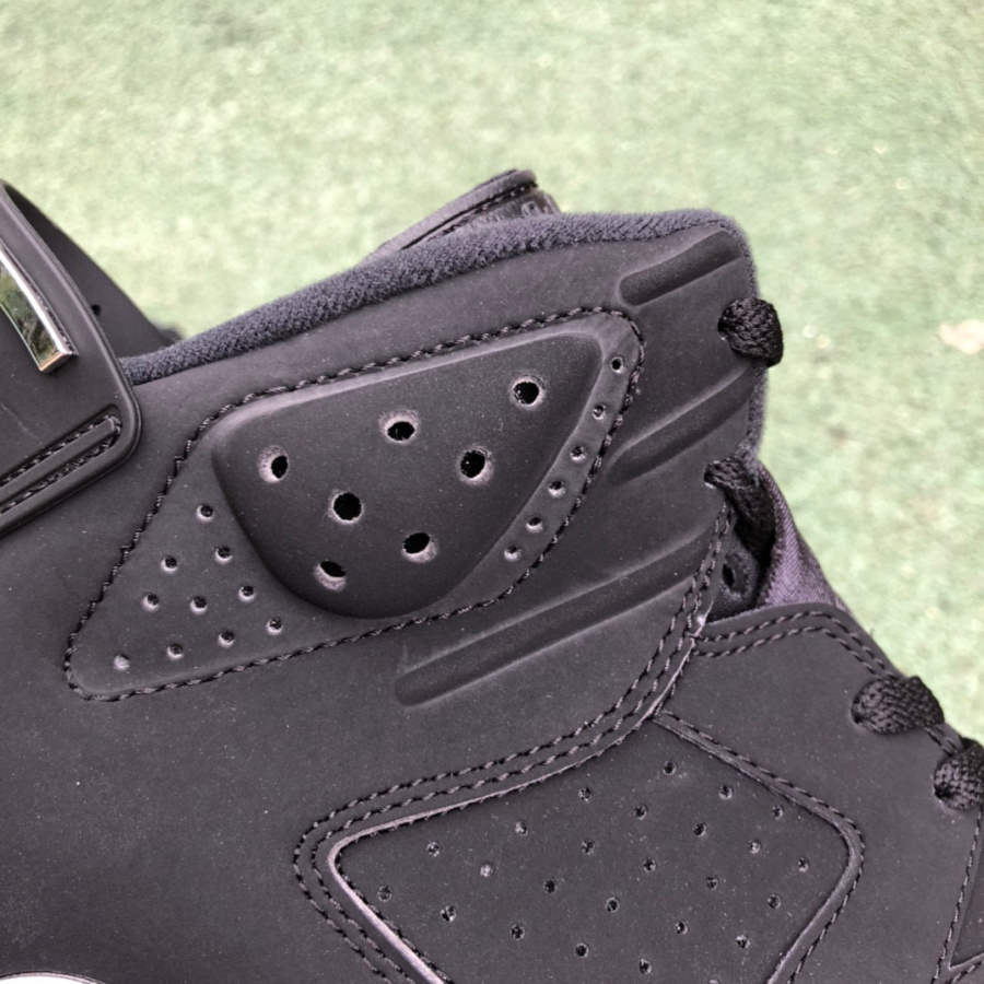Air Jordan 6 “Black Chrome” Sneakers   DX2836-001 - EUR FASHION
