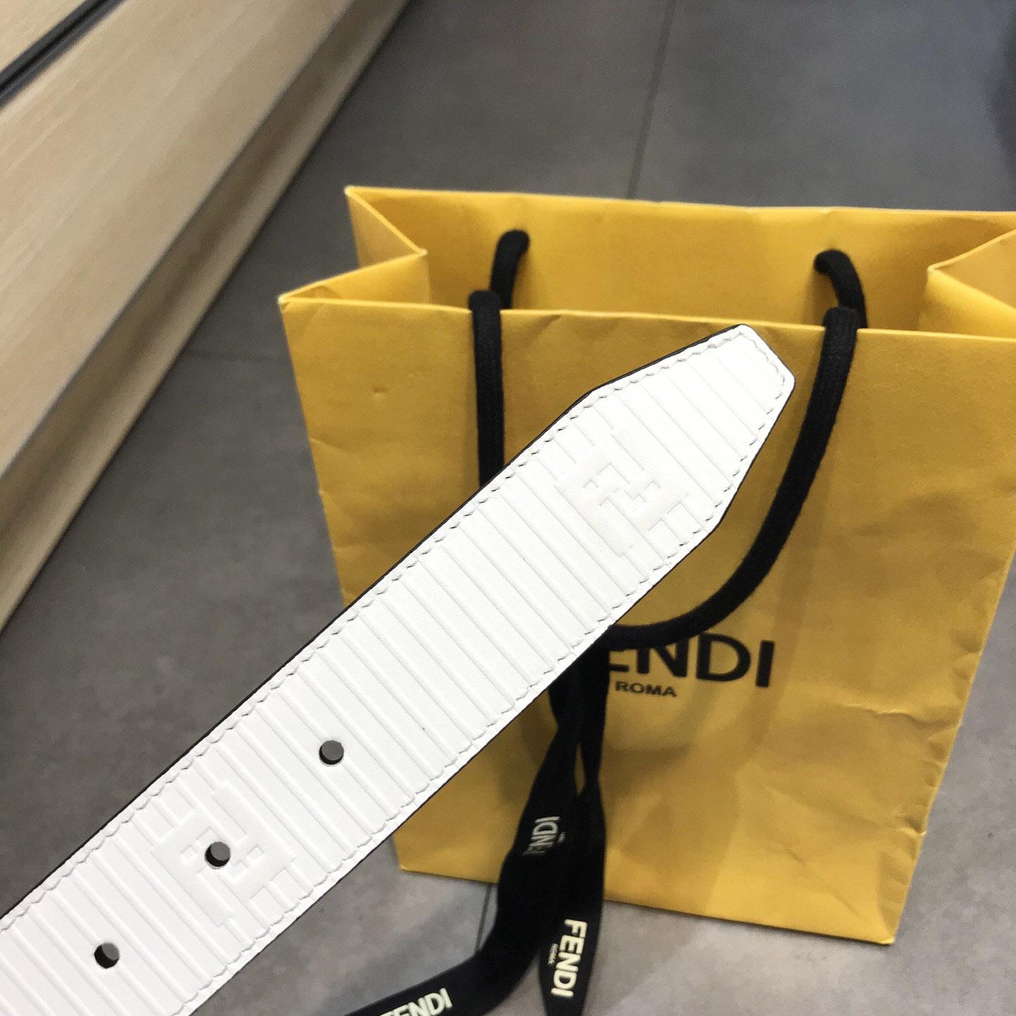 Fendi White Leather Belt - EUR FASHION