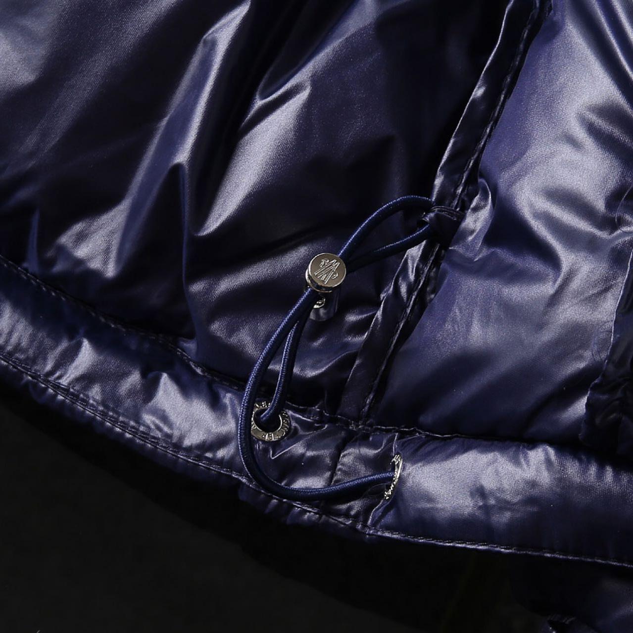 Moncler Short Down Jacket - EUR FASHION