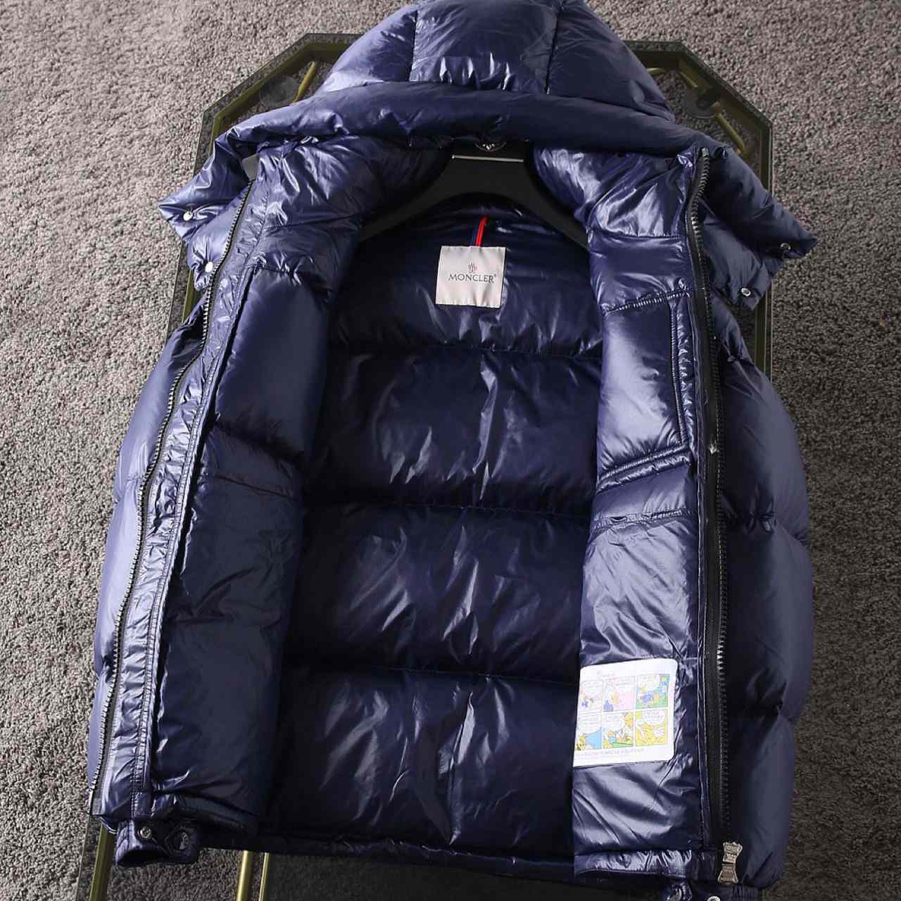 Moncler Short Down Jacket - EUR FASHION