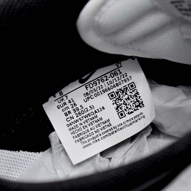 Nike Dunk Low Black and Red Sneaker        FD9762-061 - EUR FASHION