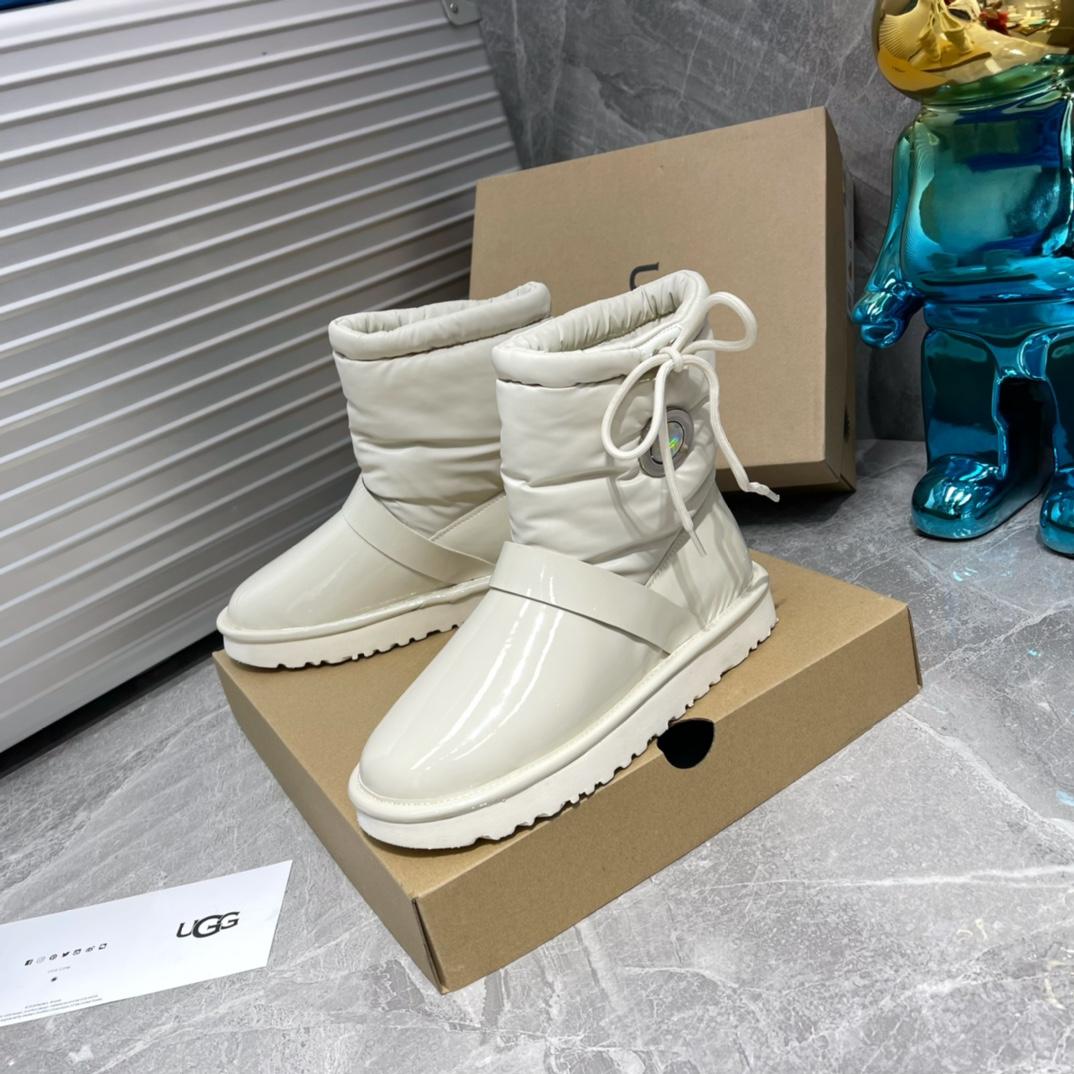 Ugg Logo Boots - EUR FASHION