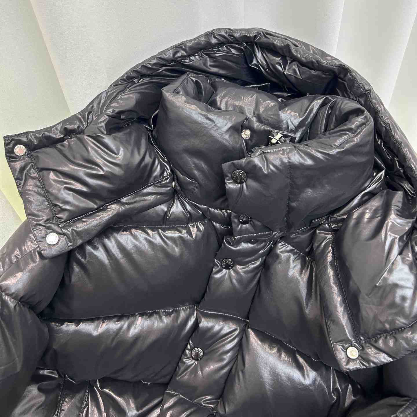Moncler Maya 70 Short Down Jacket - EUR FASHION