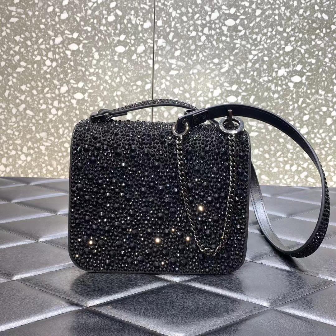 Valenti Vlogo Shoulder Bag - EUR FASHION