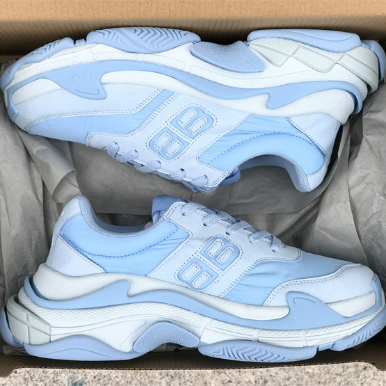 Balenciaga Sneaker  - EUR FASHION