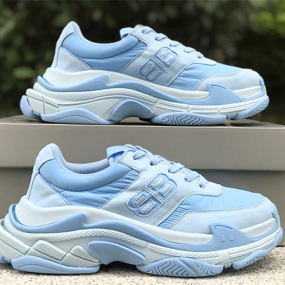 Balenciaga Sneaker  - EUR FASHION