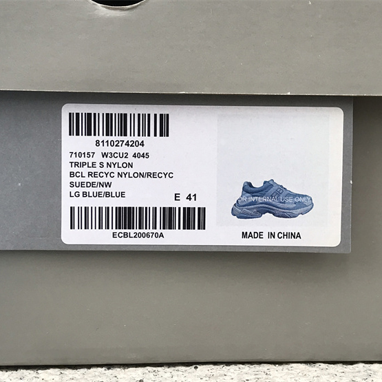 Balenciaga Sneaker  - EUR FASHION