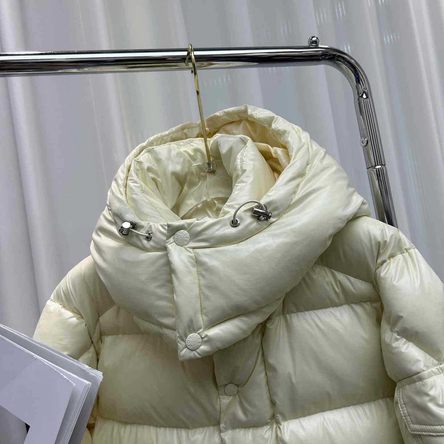 Moncler Maya 70 Short Down Jacket - EUR FASHION