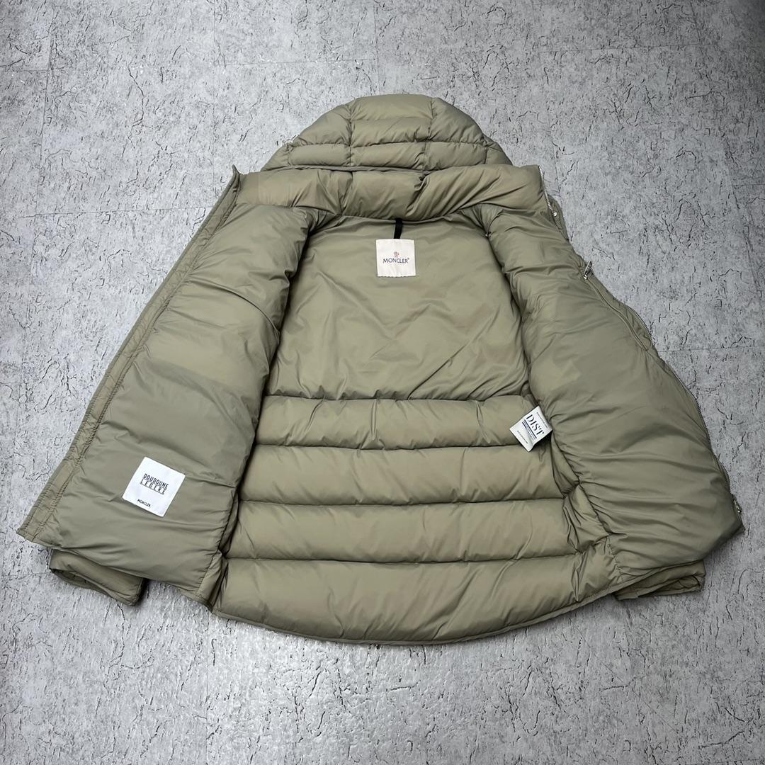 Moncler Hooded Padded Jacket - EUR FASHION