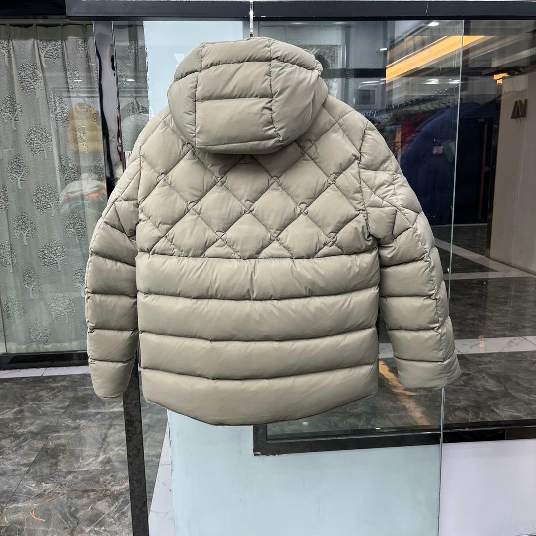 Moncler Hooded Padded Jacket - EUR FASHION