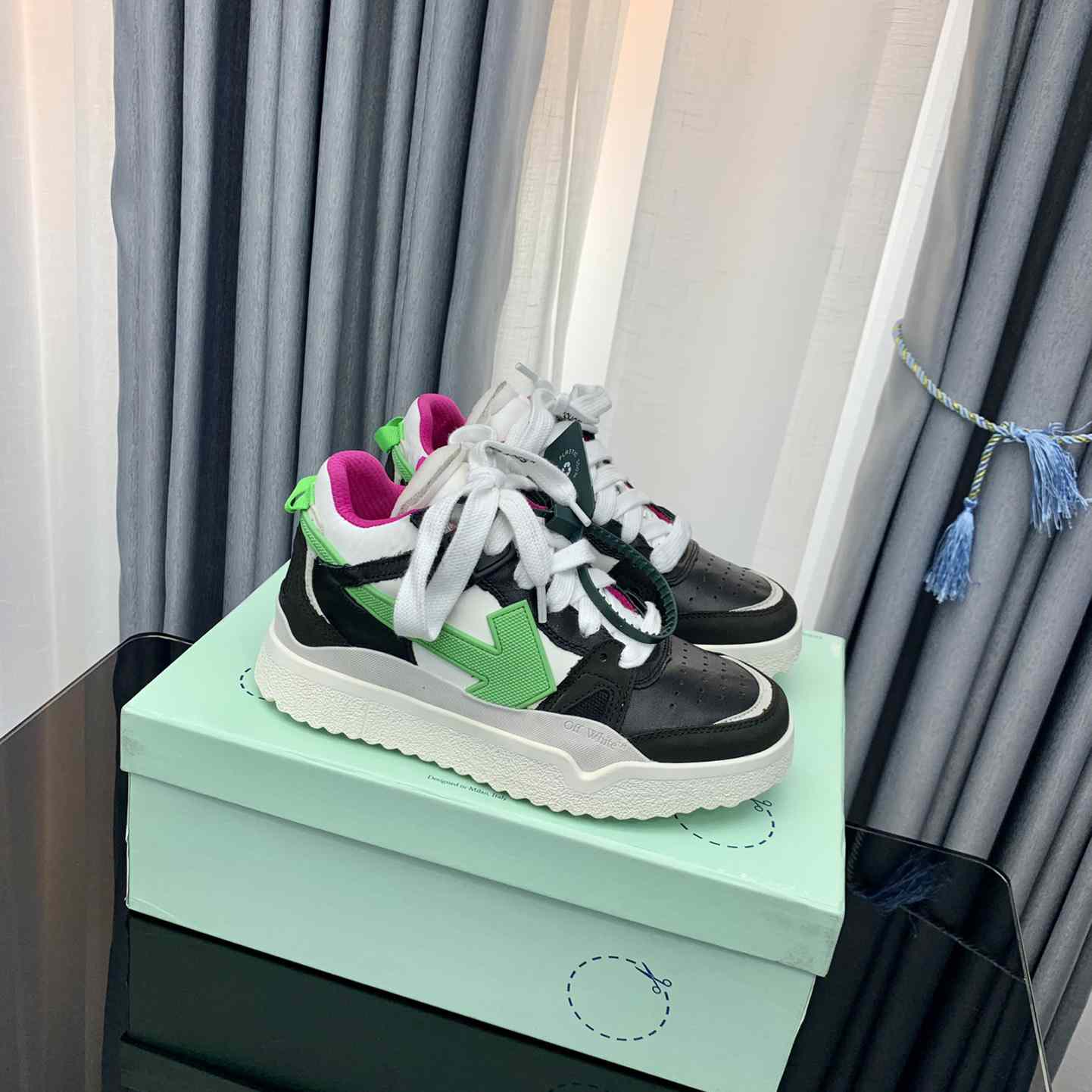 Off White Out Of Office Sneakers  - EUR FASHION