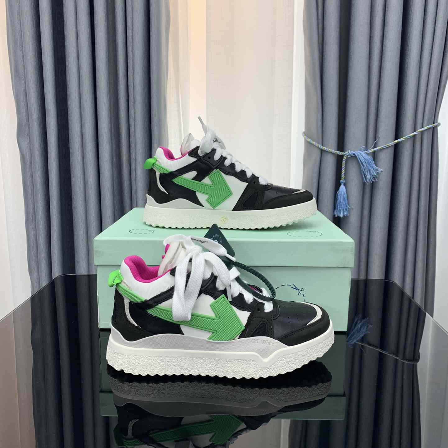 Off White Out Of Office Sneakers  - EUR FASHION