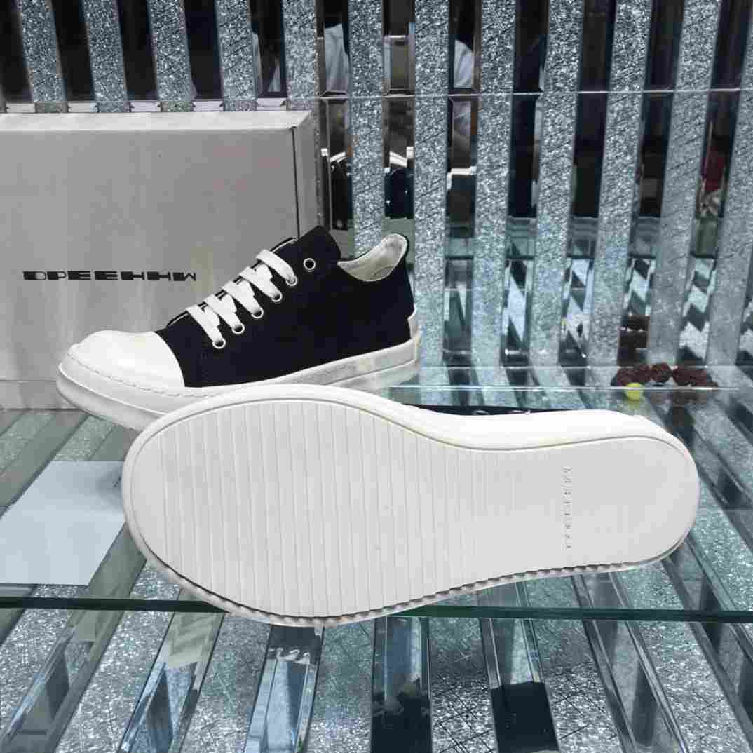 Rick Owens Low-Top Canvas Sneakers - EUR FASHION