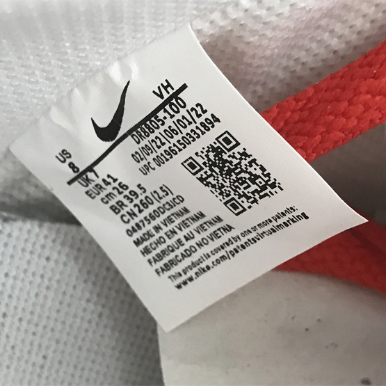 Nike Dunk High University “Chenille Swoosh” Sneakers     DR8805-100 - EUR FASHION